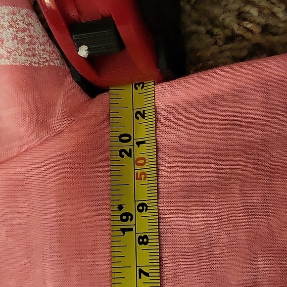 SO tee, Juniors size medium - Picture 2 of 3